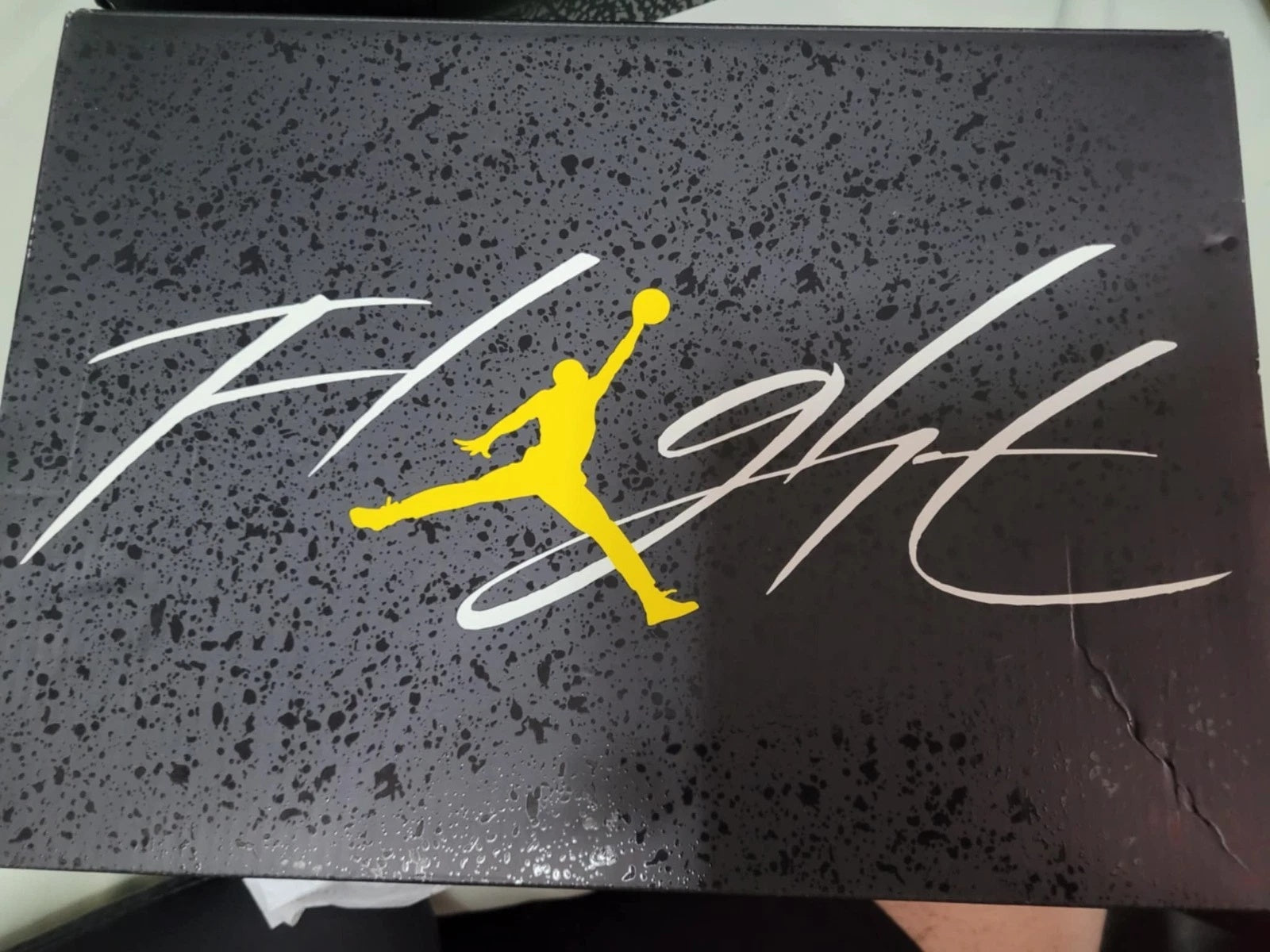 Air Jordan 4 Retro LS 'Thunder' – Black/Yellow (DH6927-017)