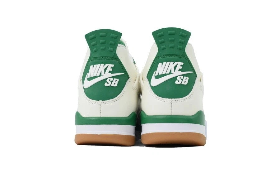 Jordan 4 Retro SB Pine Green (Preowned) DR5415-103