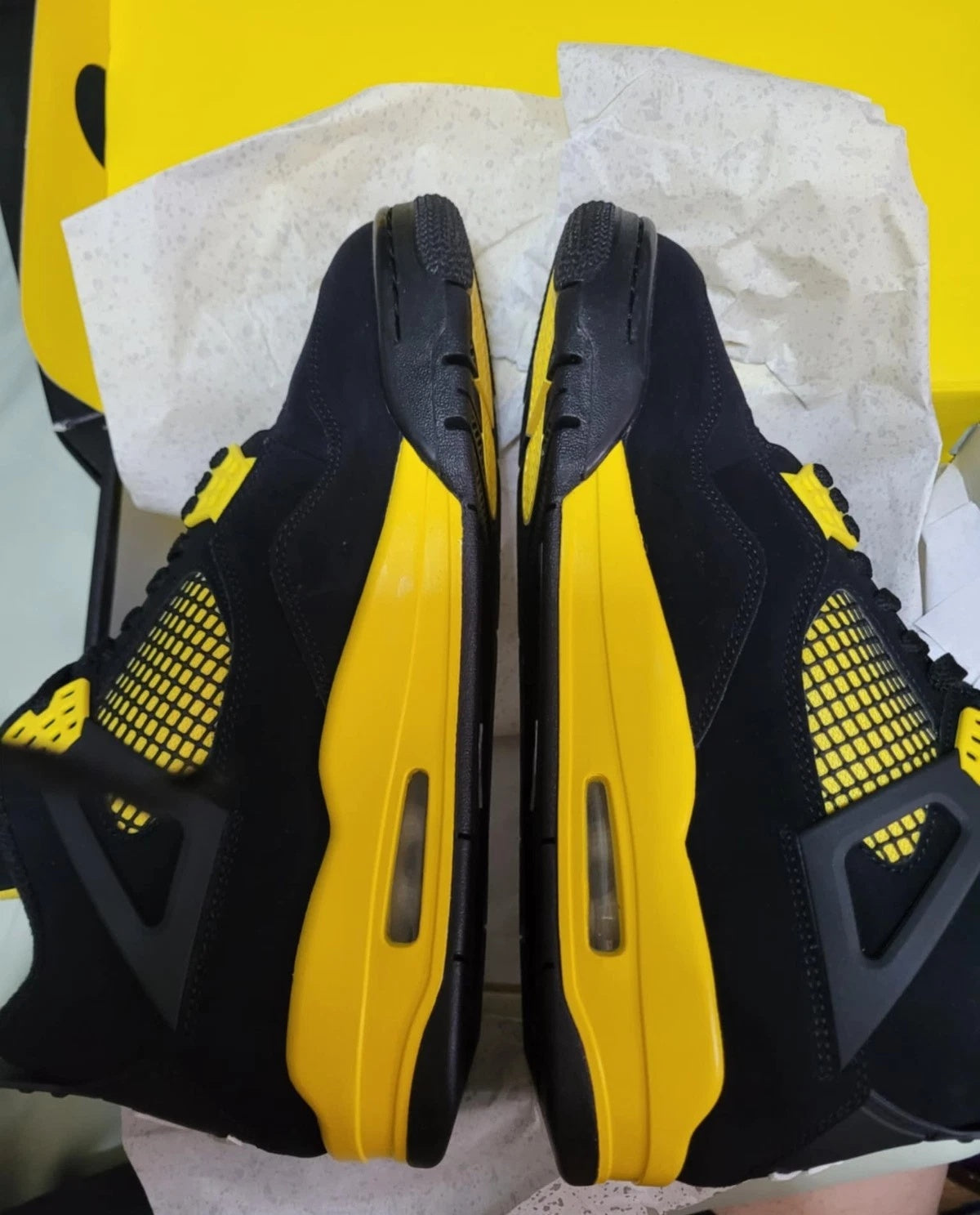 Air Jordan 4 Retro LS 'Thunder' – Black/Yellow (DH6927-017)